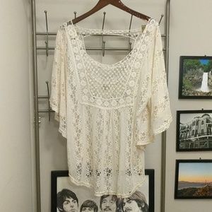 vivid importers Tops - Lace white top vivid importers Tops - Lace white top